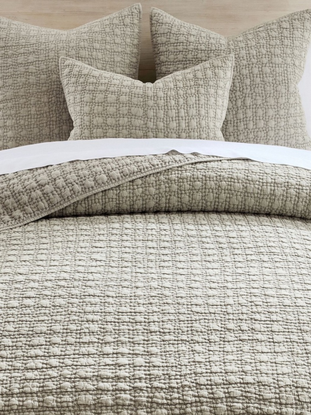 Pottery Barn Linen Garment Wash Quilt K